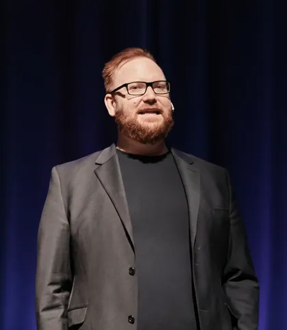 Jörg Dennis Krüger on stage
